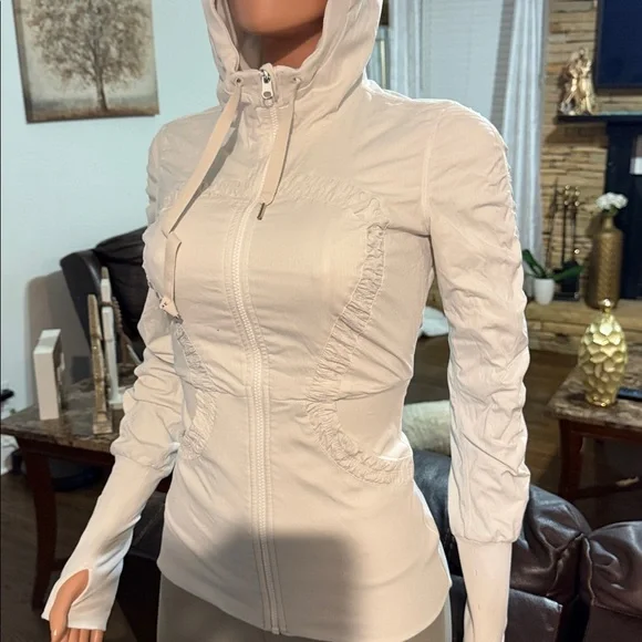 lululemon athletica Light Ivory Hooded Zip Jacket - Picture 3 of 5